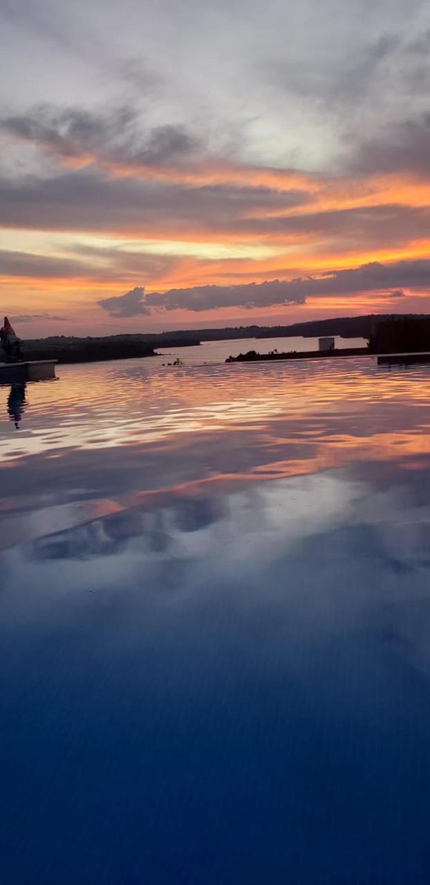 Chacara Arena Jk Com Piscina Integrada Com Sauna E Hidromassagem Ibiúna Dış mekan fotoğraf
